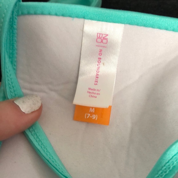 Bikini - Picture 5 of 5